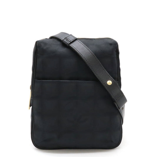 Chanel Nylon Black Shoulder Bags