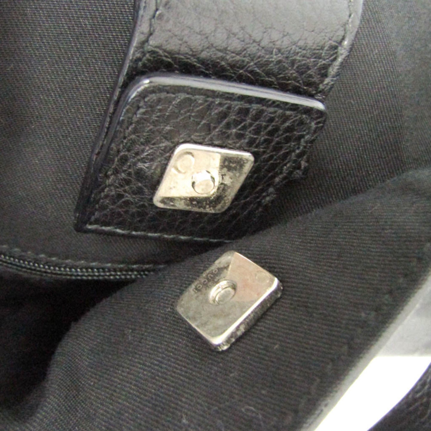 Gucci Nylon Black Handbags