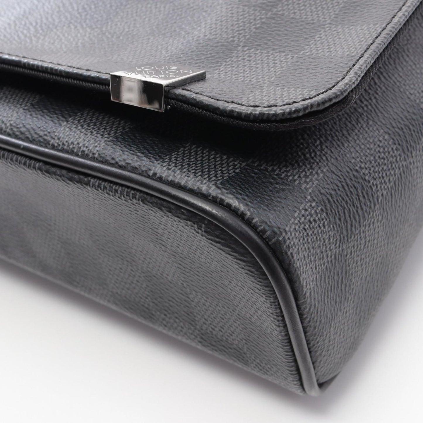 Louis Vuitton Monogram Canvas Black Shoulder Bags