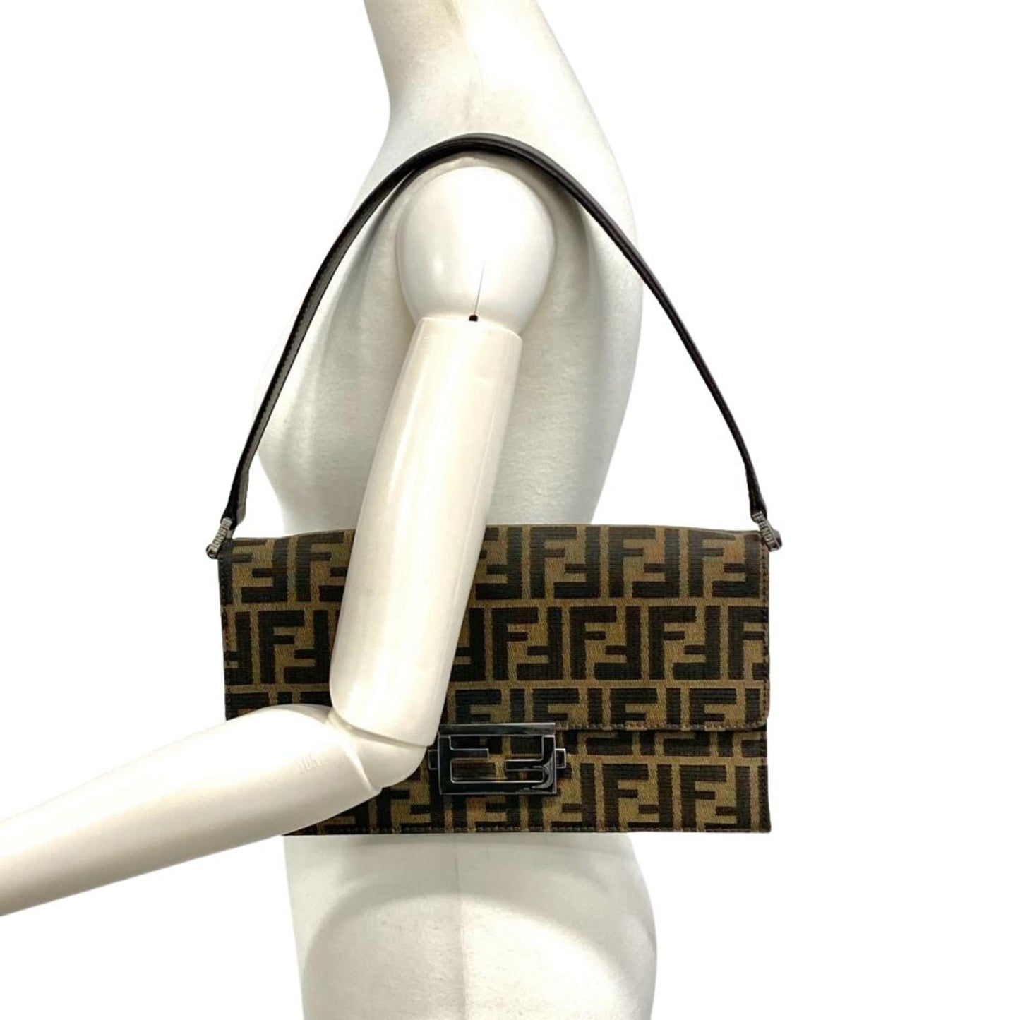 Fendi Woven Fabric Green Shoulder Bags