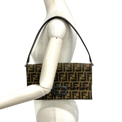 Fendi Woven Fabric Green Shoulder Bags