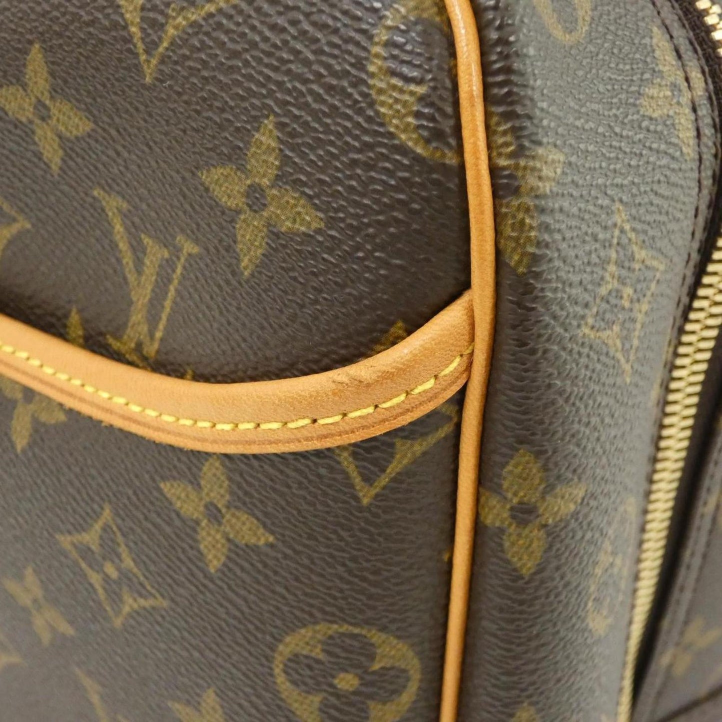 Louis Vuitton Coated Canvas Brown Handbags