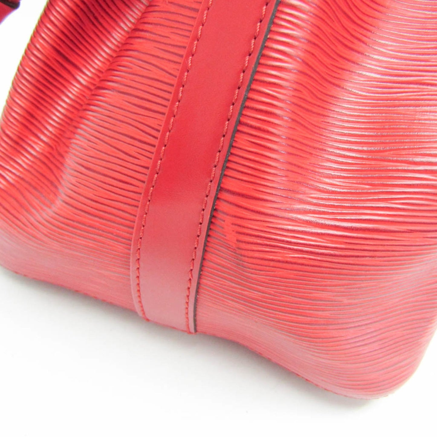 Louis Vuitton Epi Red Shoulder Bags