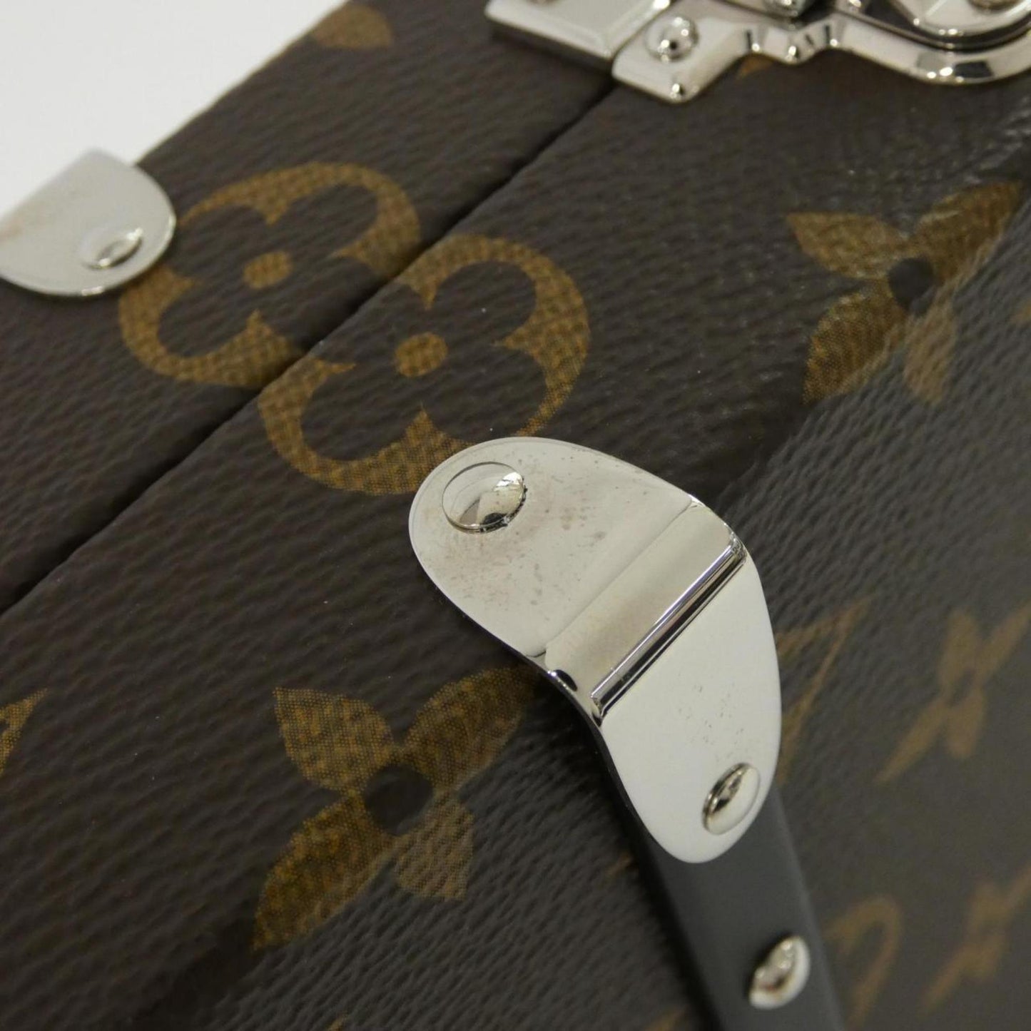 Louis Vuitton Coated Canvas Brown Clutch Bags