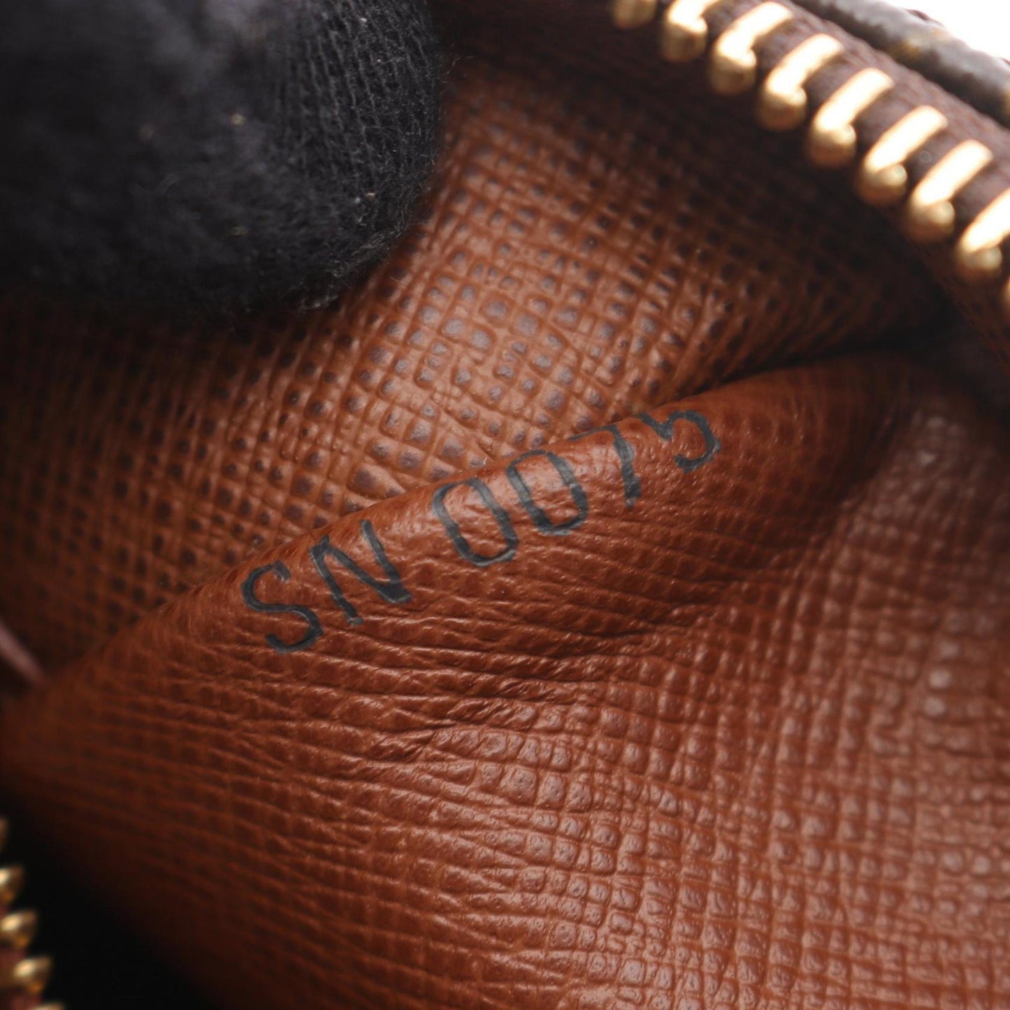 Louis Vuitton Coated Canvas Brown Shoulder Bags