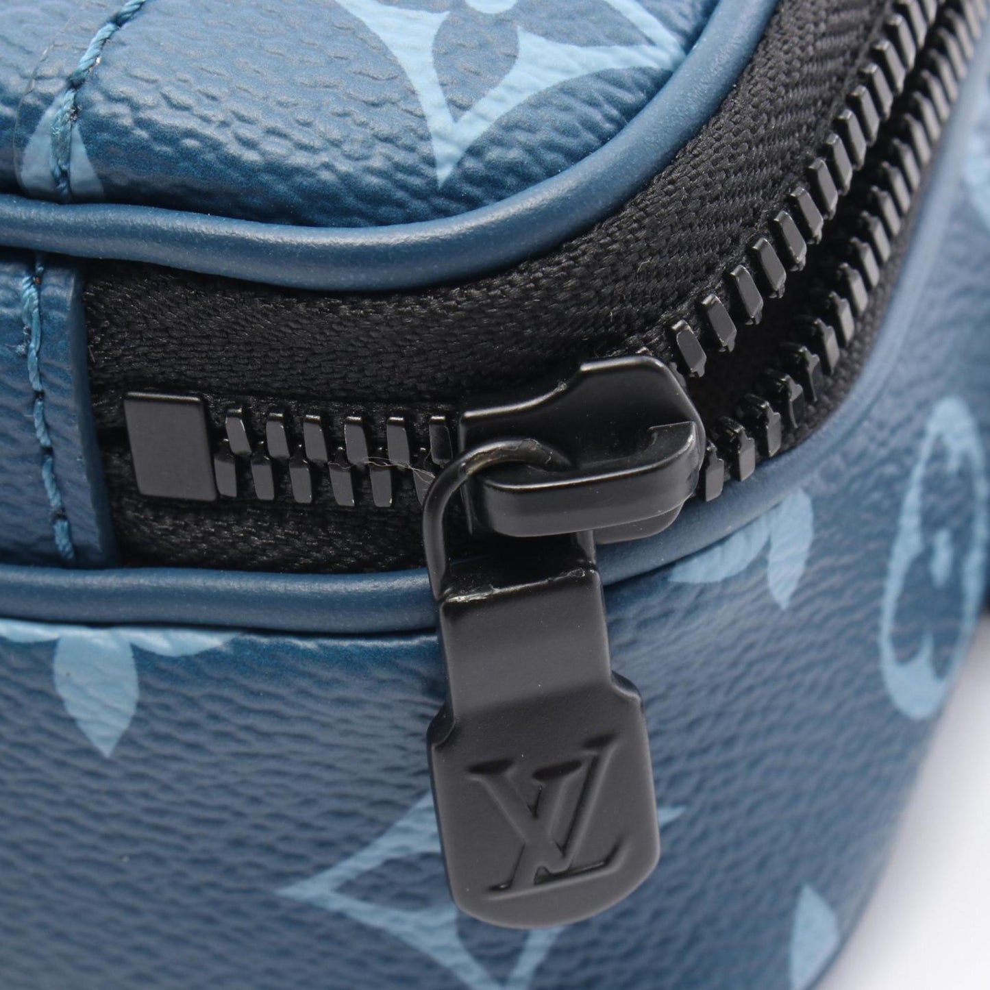 Louis Vuitton Coated Canvas Blue Shoulder Bags