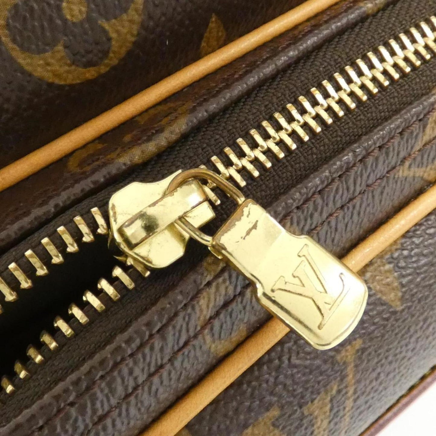 Louis Vuitton Coated Canvas Brown Shoulder Bags