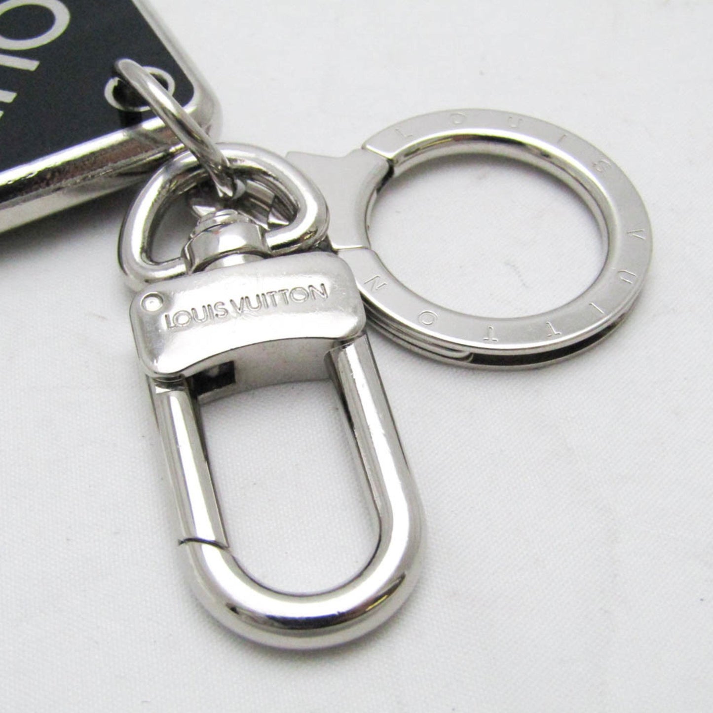 Louis Vuitton Other Metal Black Key Rings