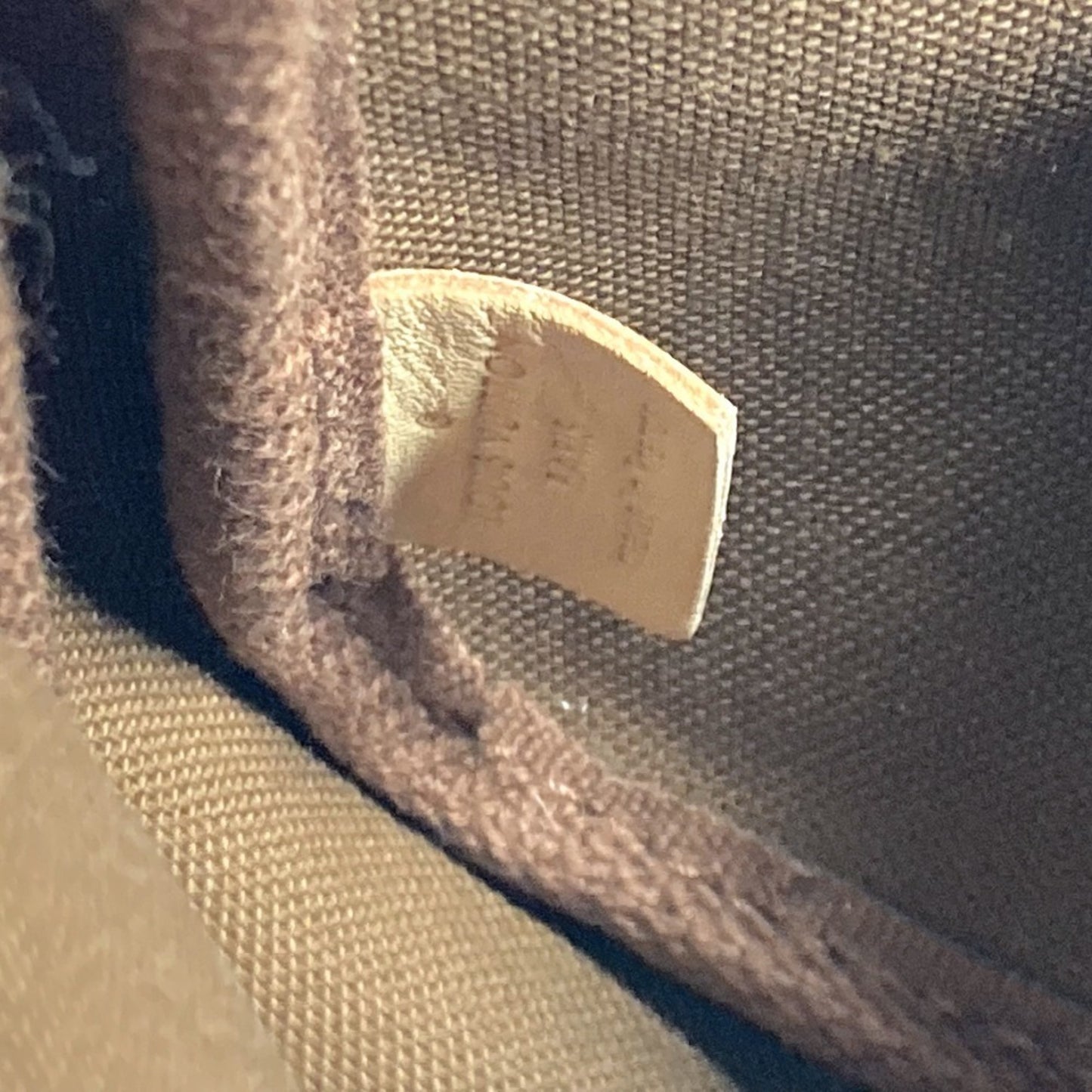 Louis Vuitton Monogram Canvas Brown Shoulder Bags
