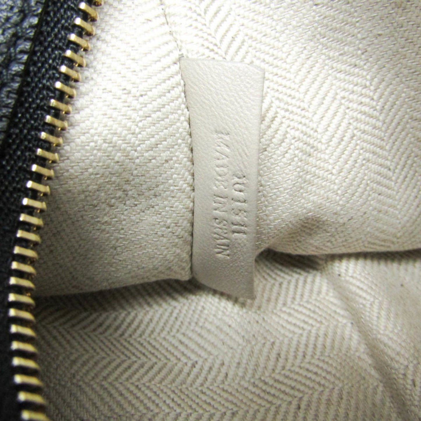Loewe Others Black Shoulder Bags