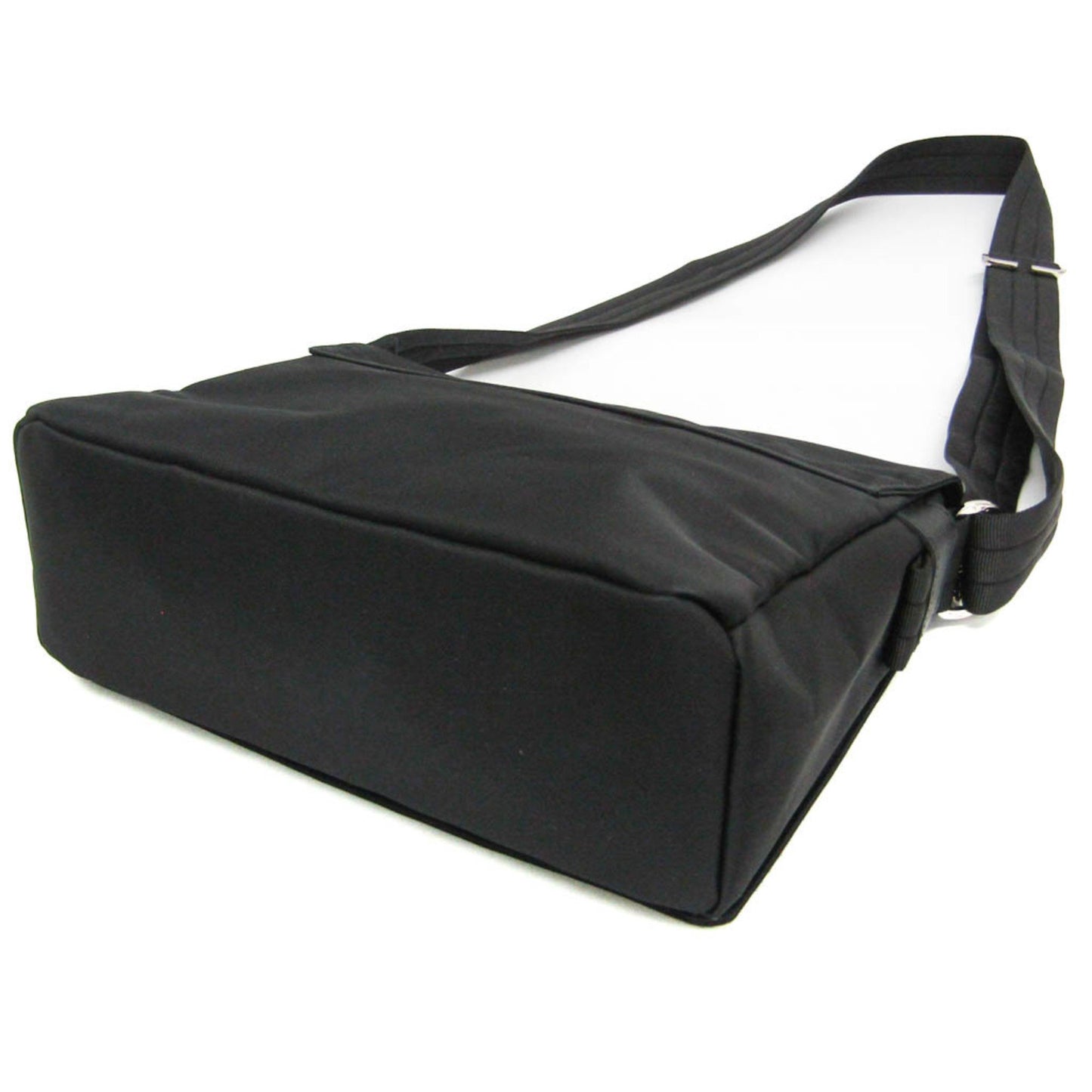 Longchamp Nylon Black Shoulder Bags