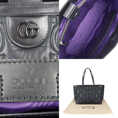 Gucci Nylon Black Handbags