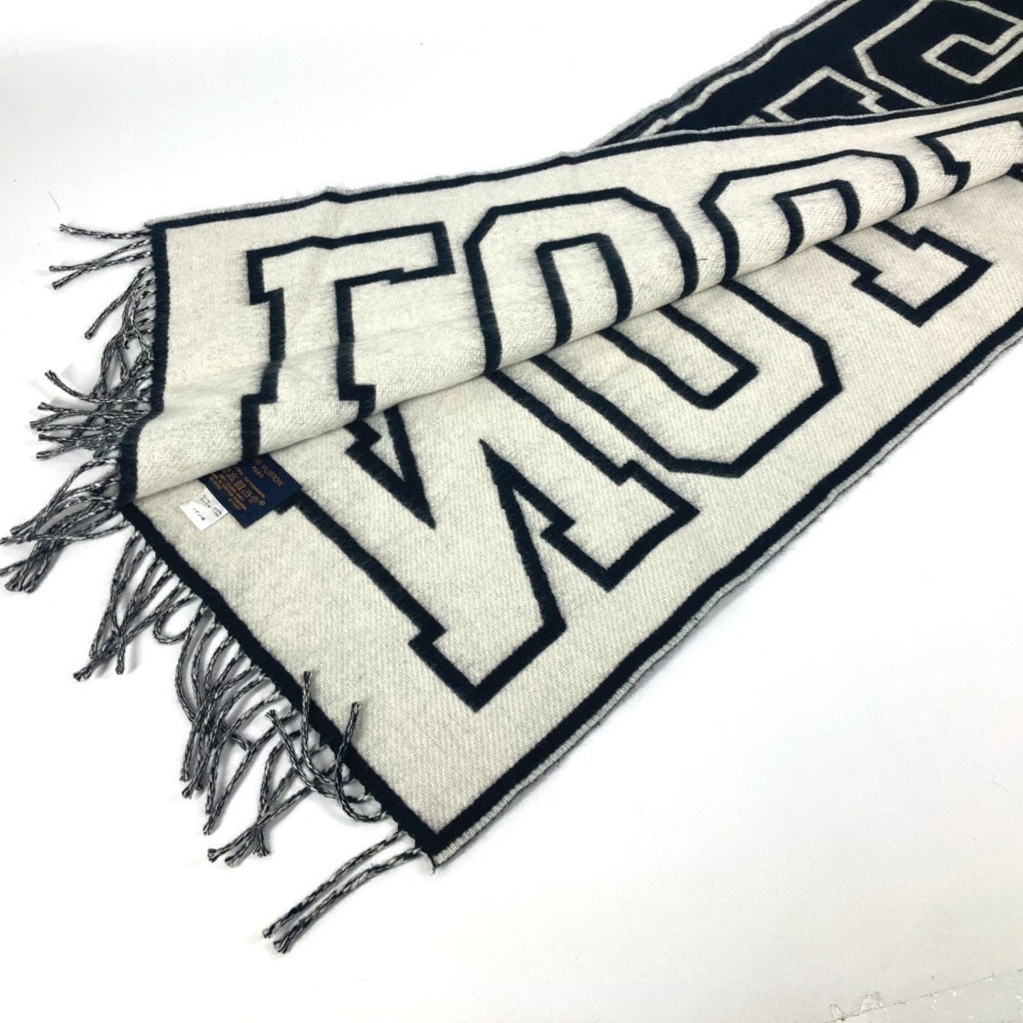Louis Vuitton Wool Black Scarves