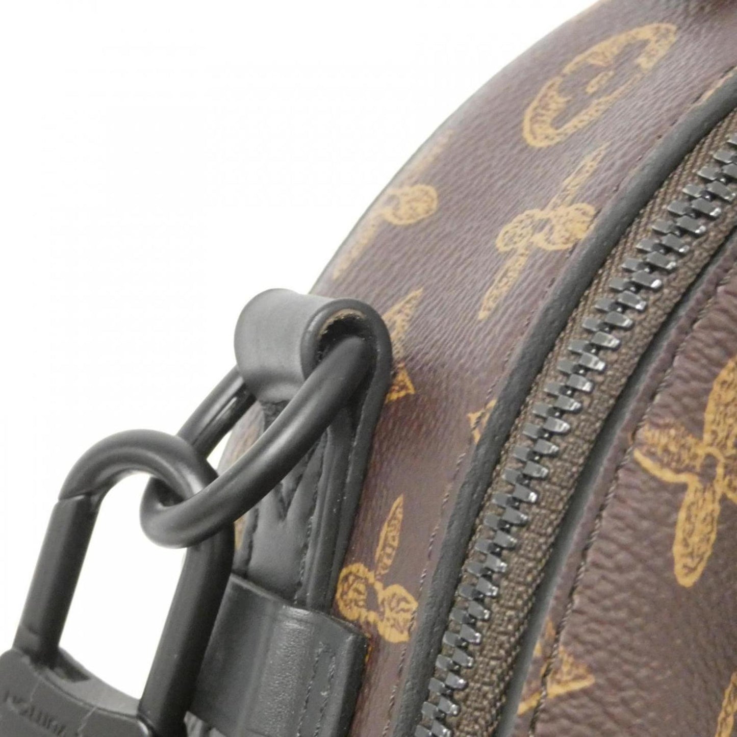 Louis Vuitton Monogram Canvas Black Shoulder Bags