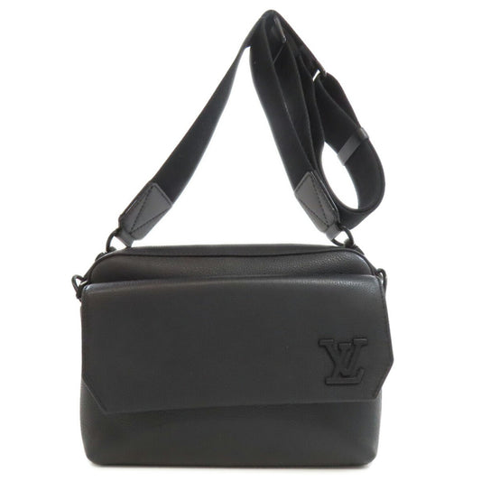 Louis Vuitton Others Black Shoulder Bags