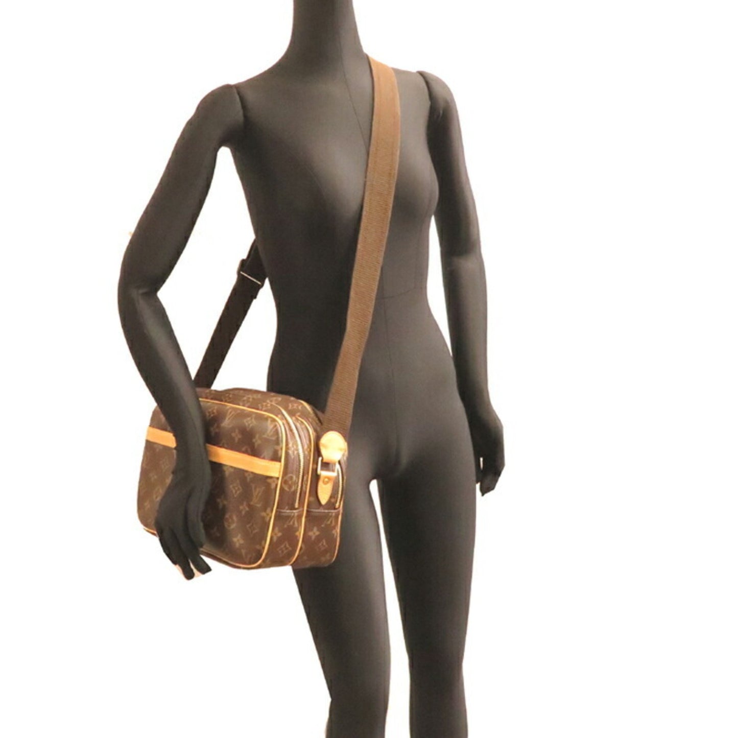 Louis Vuitton Monogram Canvas Brown Shoulder Bags