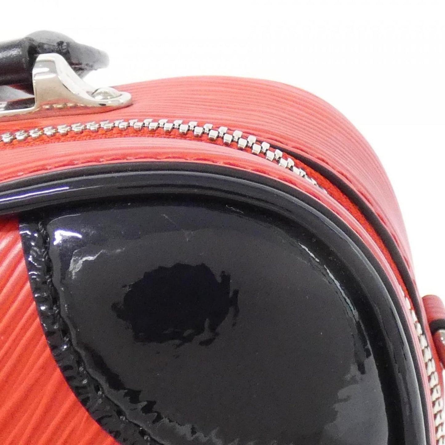 Louis Vuitton Others Red Shoulder Bags