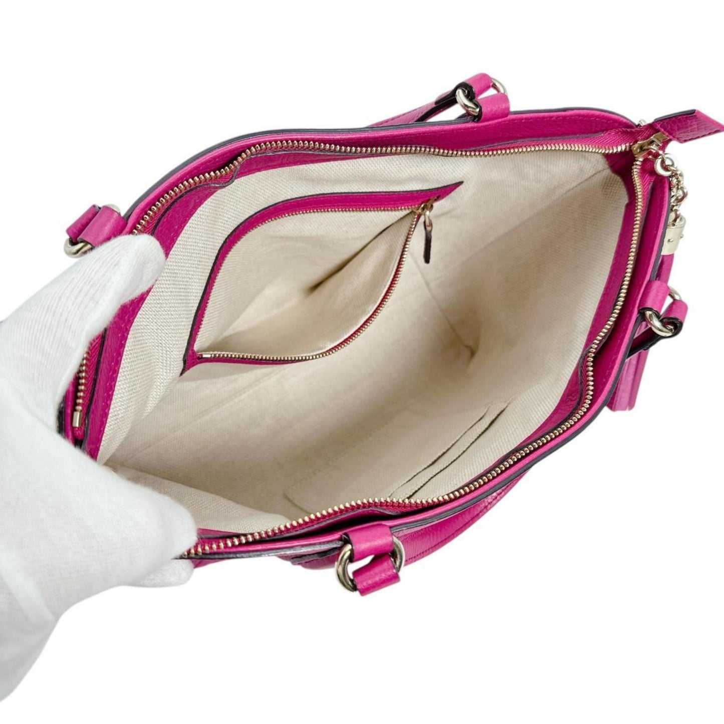 Gucci Others Pink Handbags