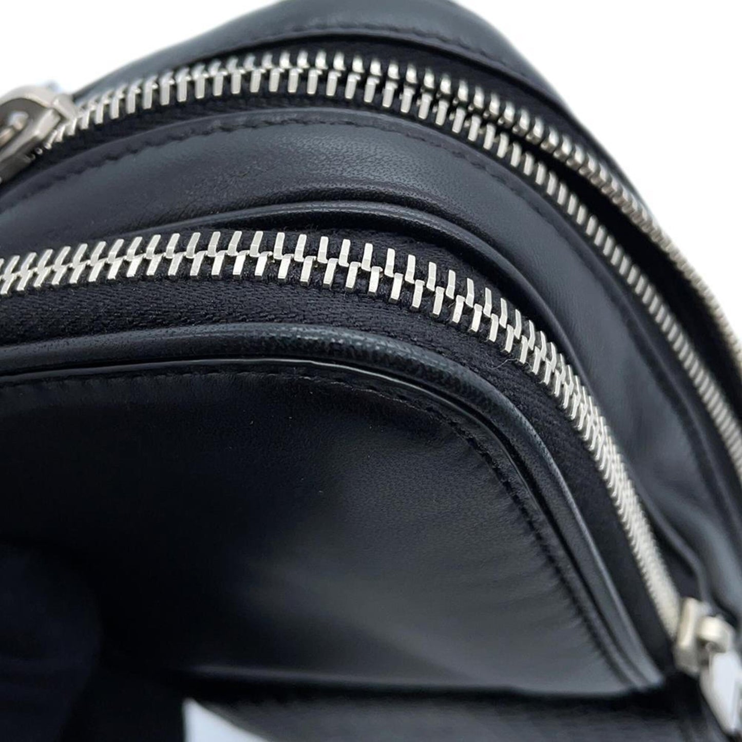 Saint Laurent Others Black Shoulder Bags