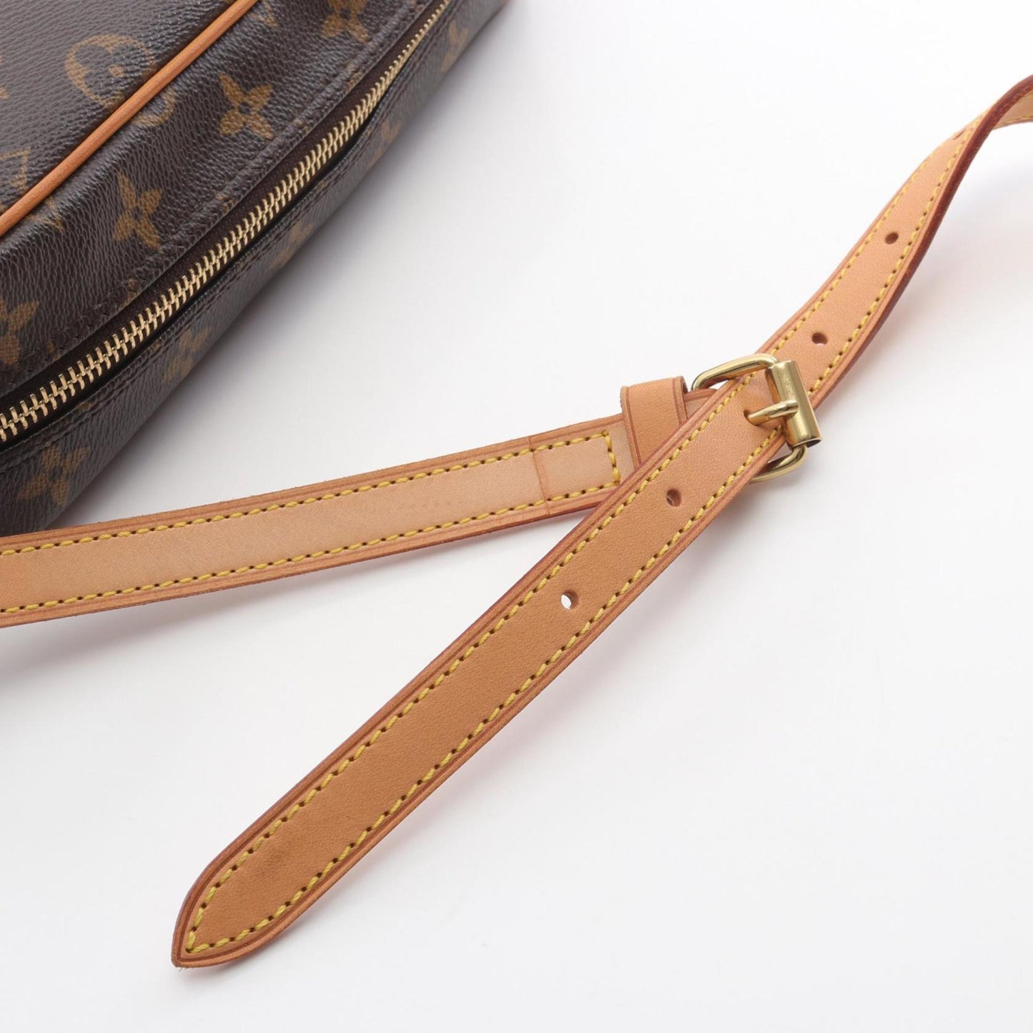 Louis Vuitton Coated Canvas Brown Shoulder Bags
