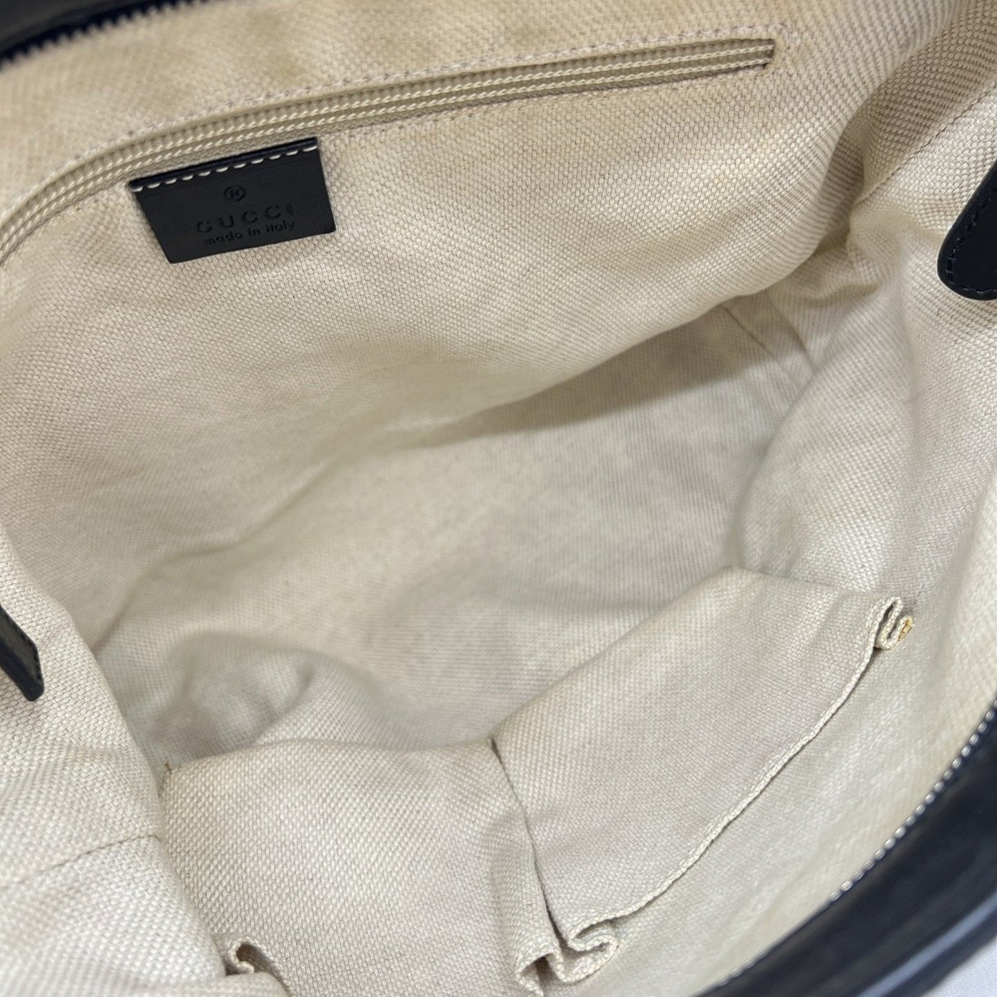 Gucci Canvas Black Shoulder Bags