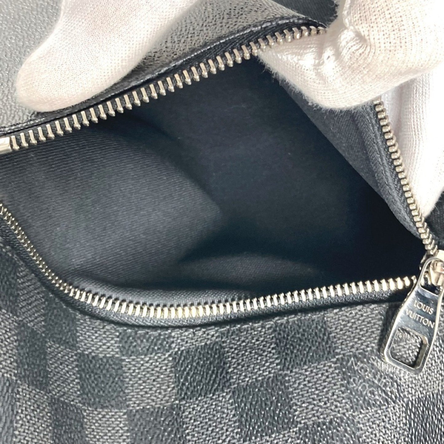 Louis Vuitton Monogram Canvas Black Shoulder Bags