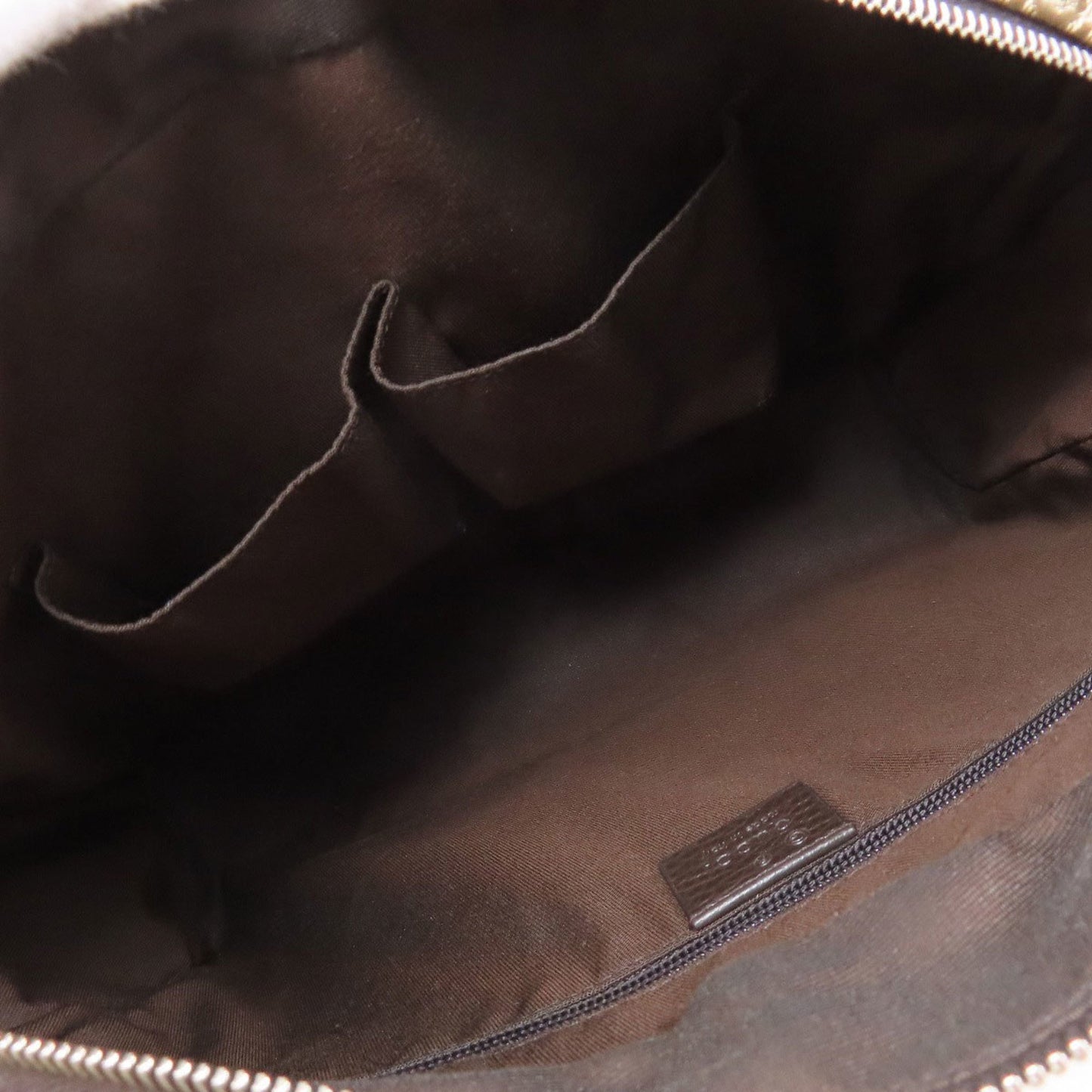 Gucci Canvas Brown Shoulder Bags