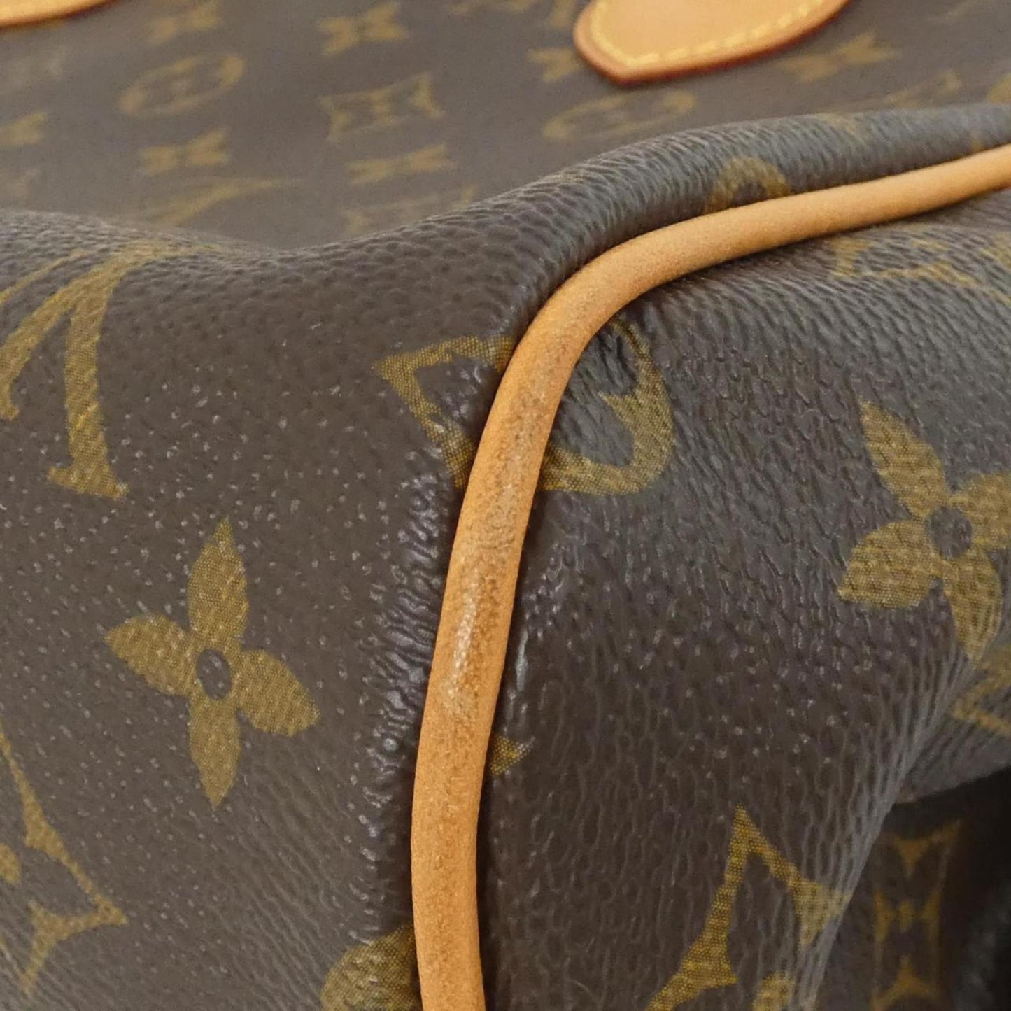 Louis Vuitton Coated Canvas Brown Shoulder Bags