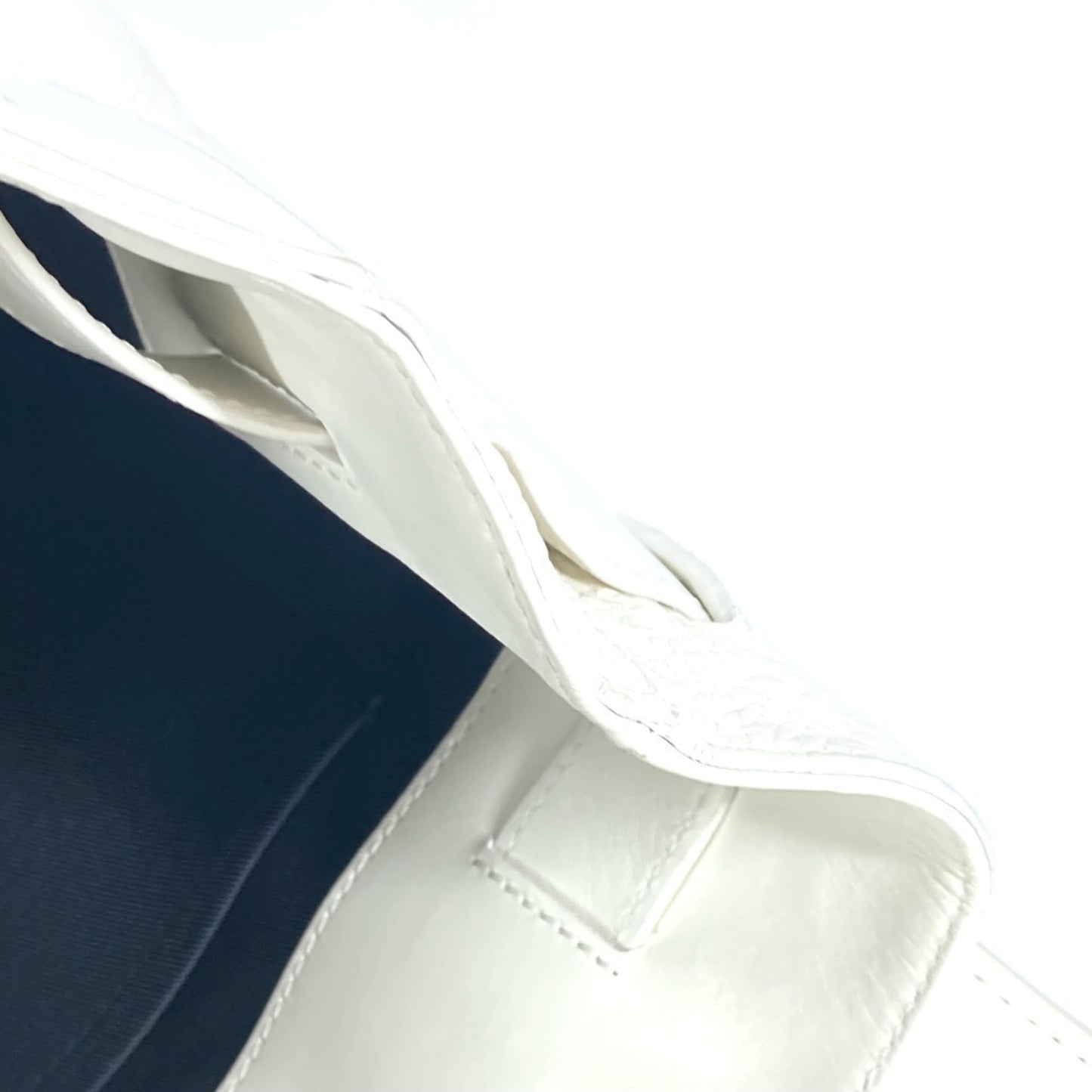 Louis Vuitton Others White Handbags