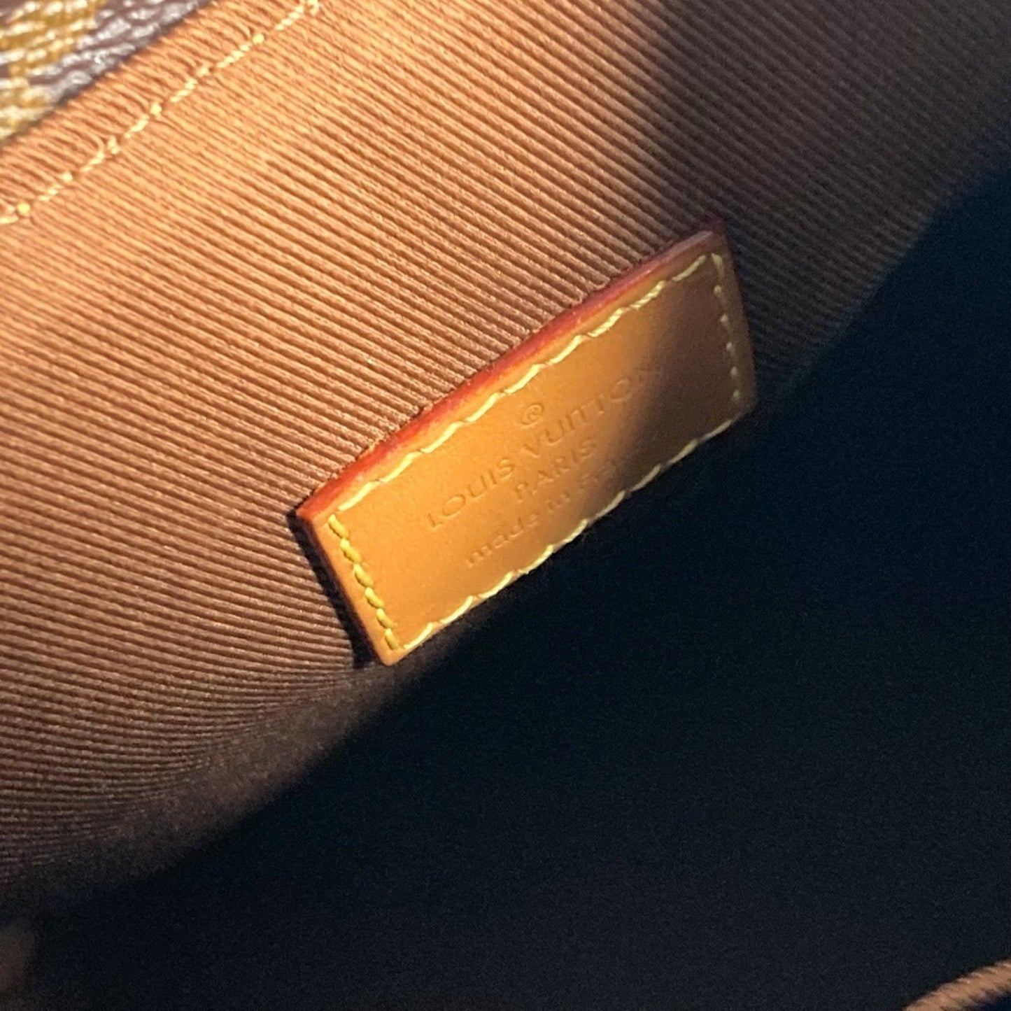 Louis Vuitton Monogram Canvas Brown Shoulder Bags
