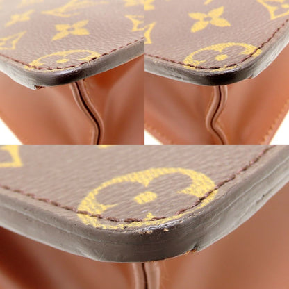 Louis Vuitton Canvas Brown Clutch Bags