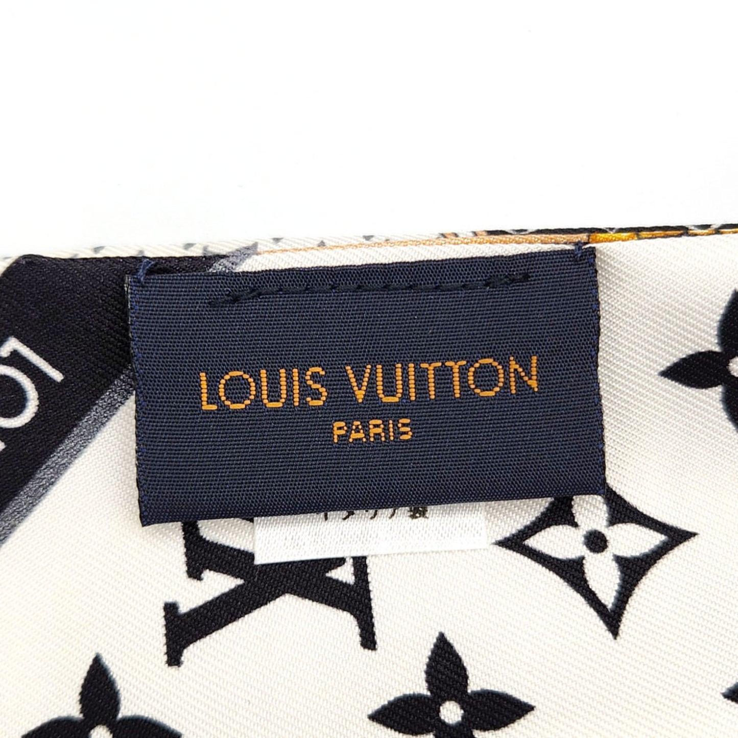 Louis Vuitton Silk Black Scarves