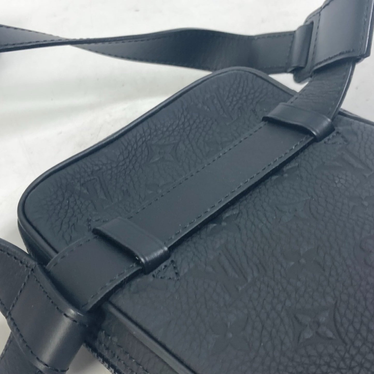 Louis Vuitton Others Black Shoulder Bags