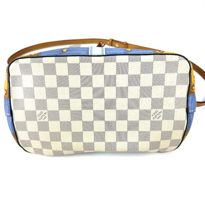 Louis Vuitton Monogram Canvas White Shoulder Bags
