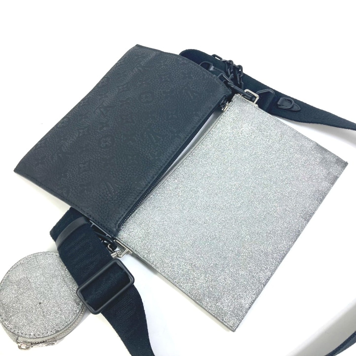 Louis Vuitton Others Silver Shoulder Bags