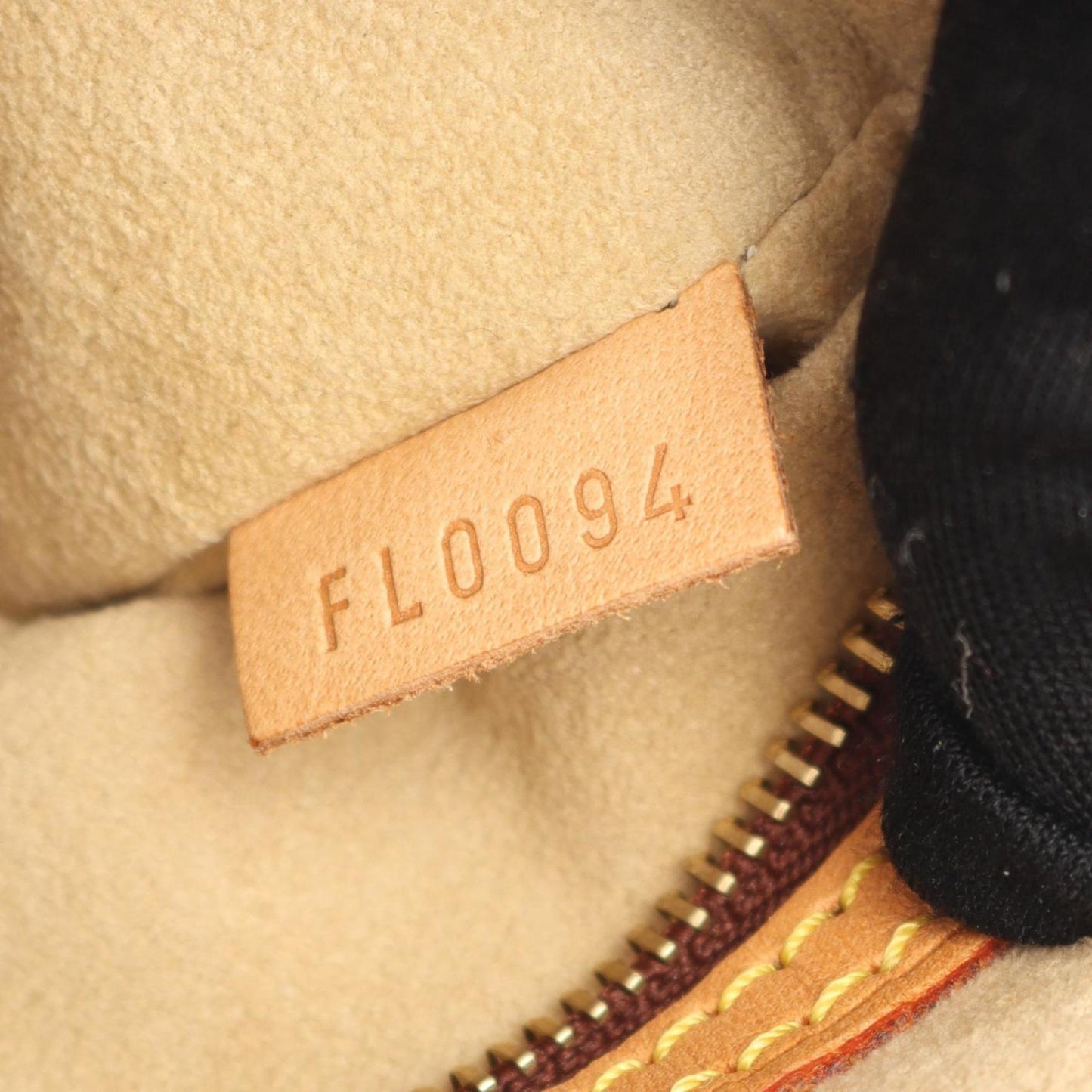 Louis Vuitton Coated Canvas Brown Shoulder Bags