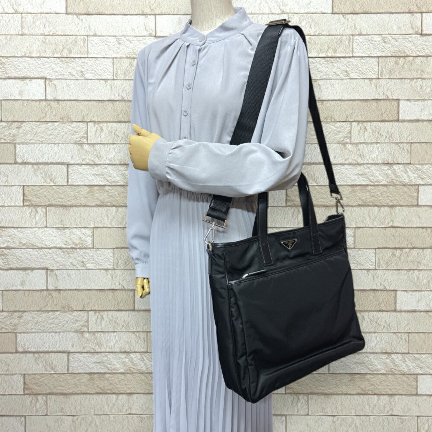 Prada Nylon Black Shoulder Bags