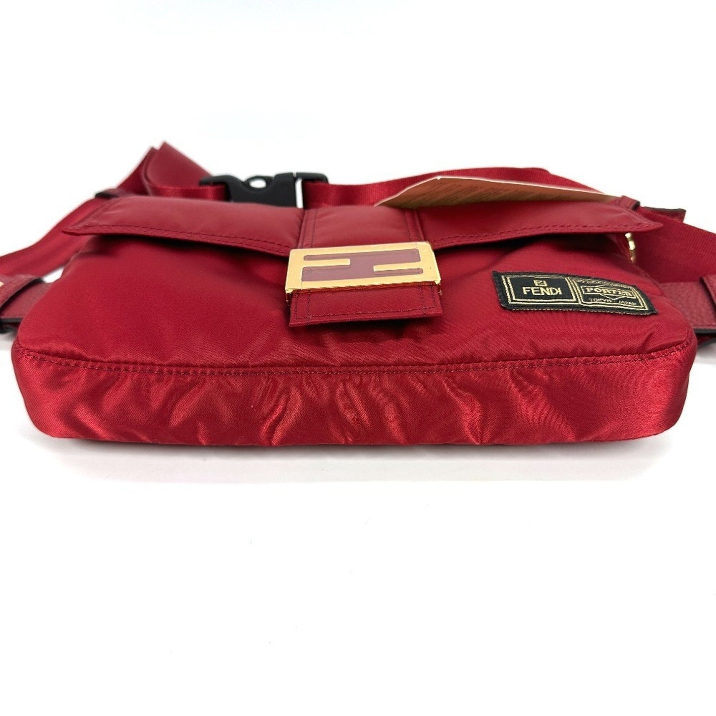 Fendi Nylon Red Shoulder Bags