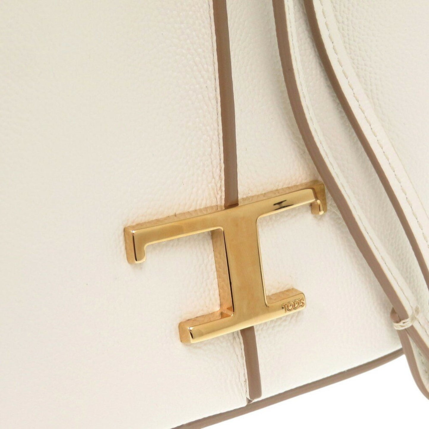 Tod's Others White Handbags
