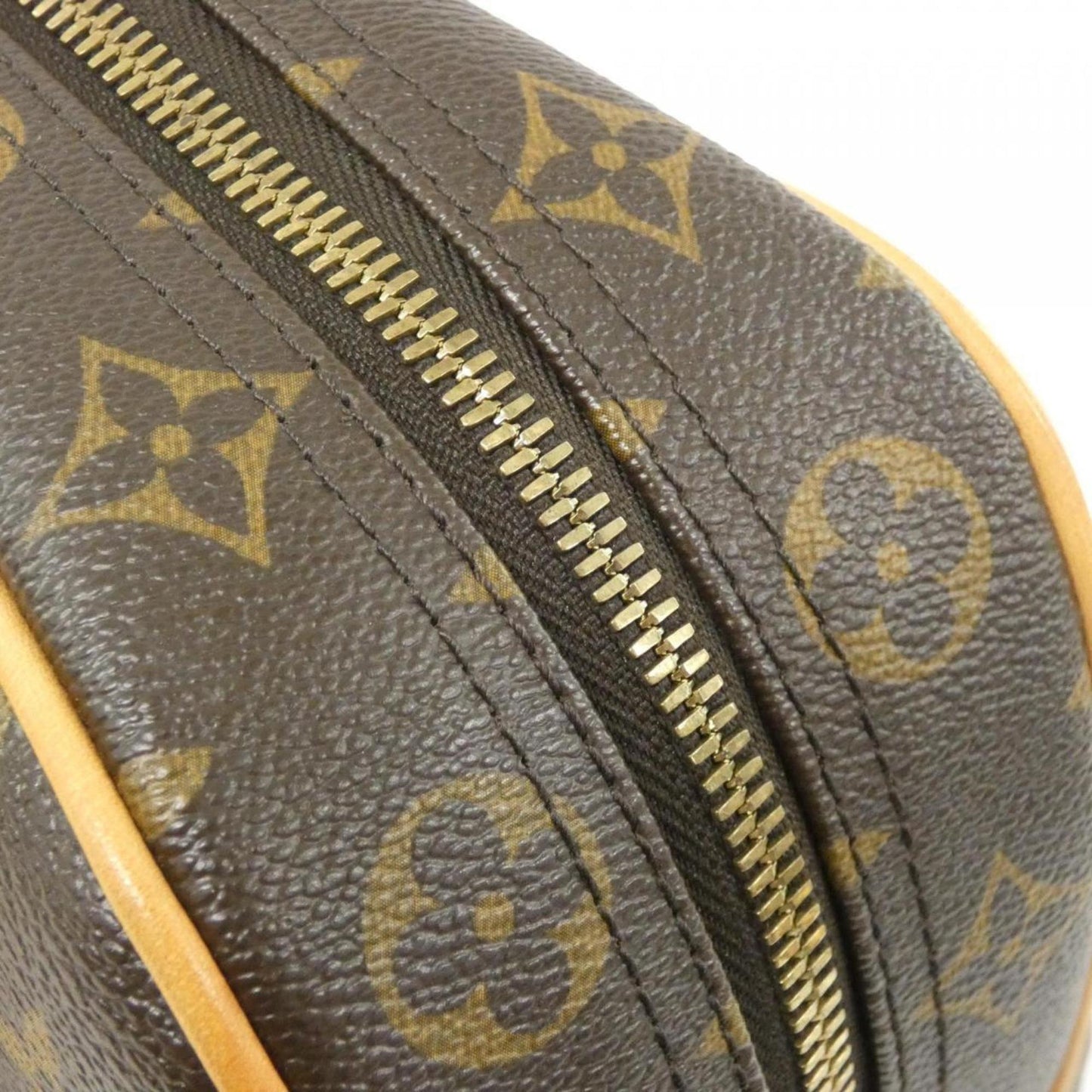 Louis Vuitton Coated Canvas Brown Handbags