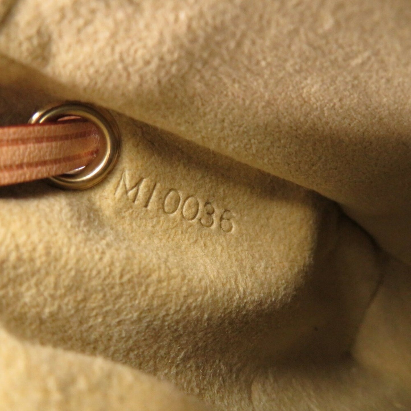 Louis Vuitton Monogram Canvas Brown Shoulder Bags