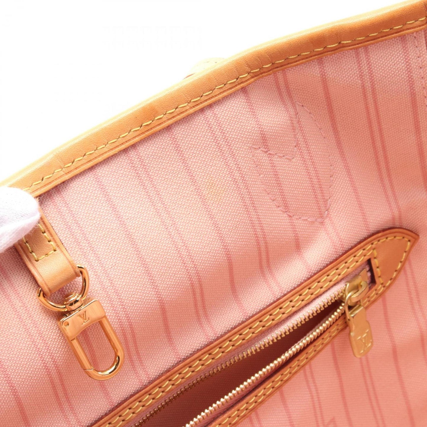 Louis Vuitton Coated Canvas White Tote Bags