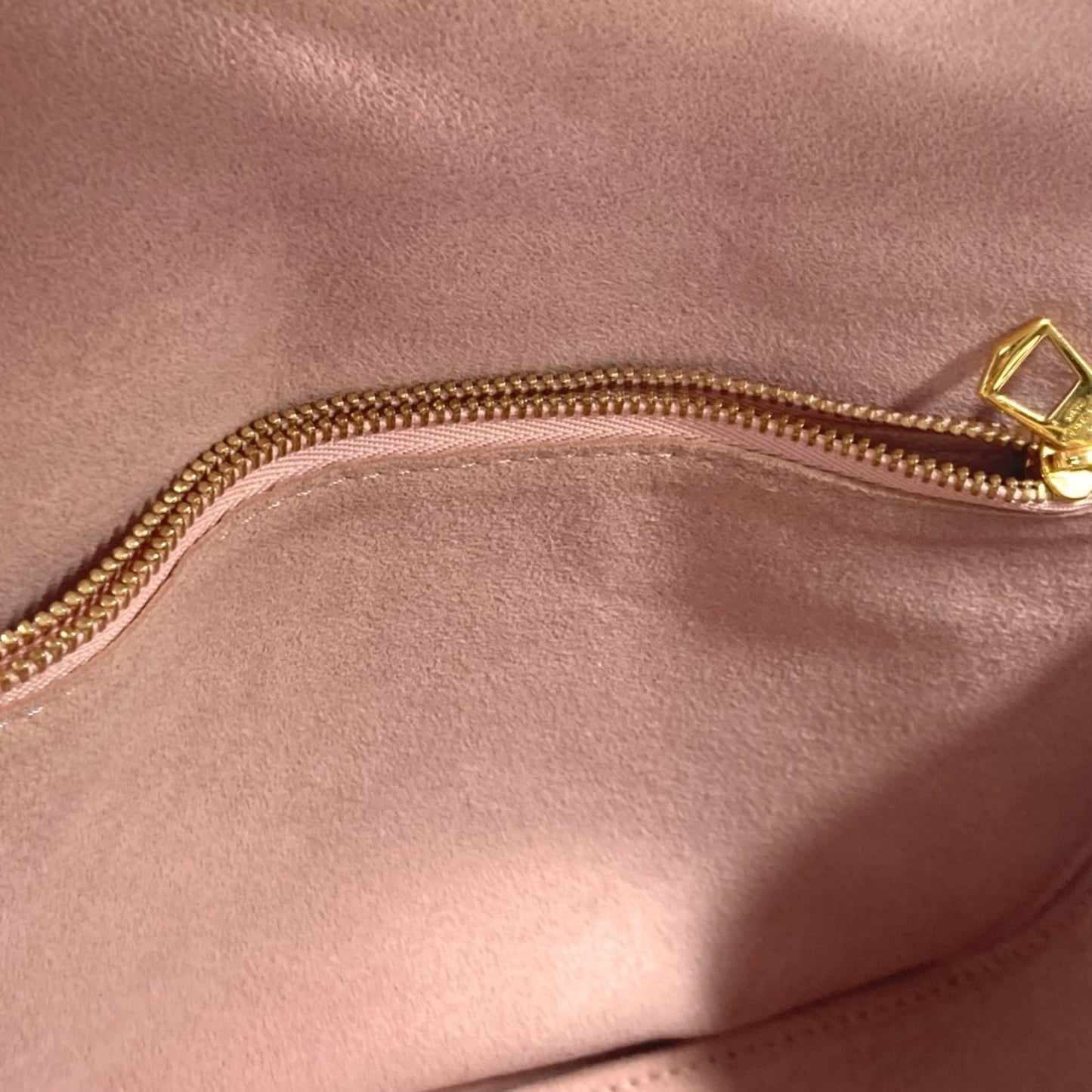 Louis Vuitton Monogram Canvas Brown Shoulder Bags
