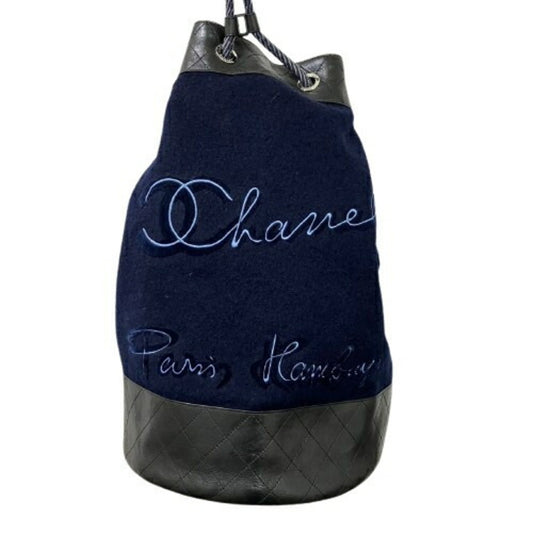 Chanel Wool Blue Shoulder Bags