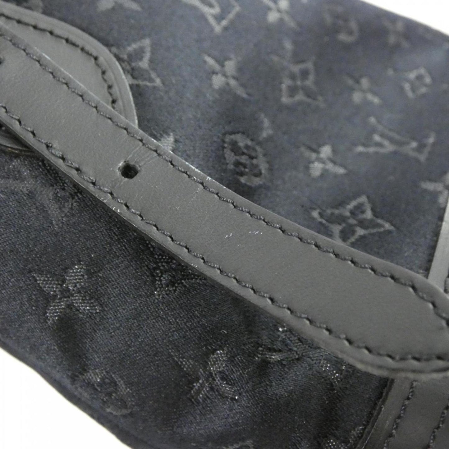 Louis Vuitton Monogram Canvas Black Handbags