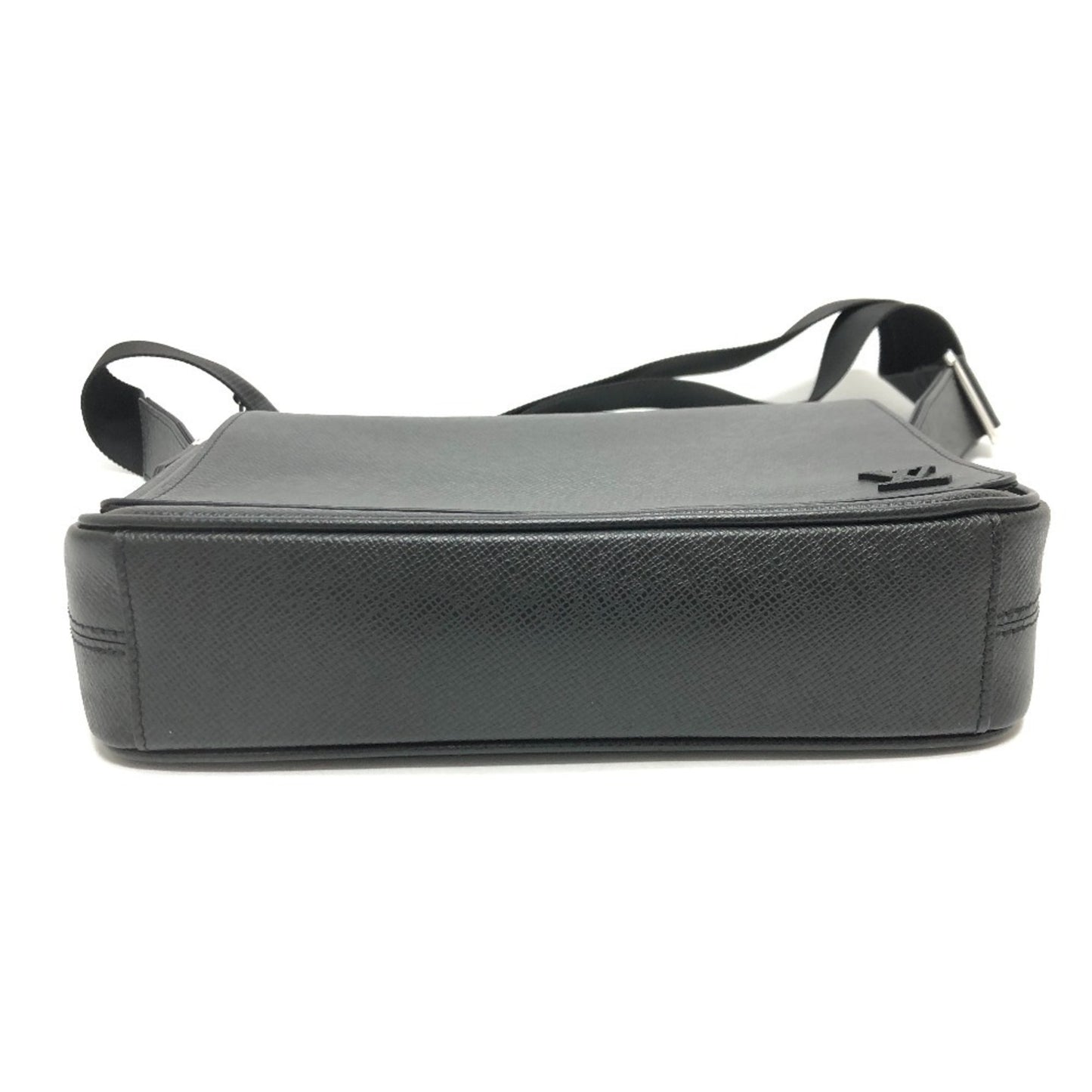 Louis Vuitton Others Gray Shoulder Bags