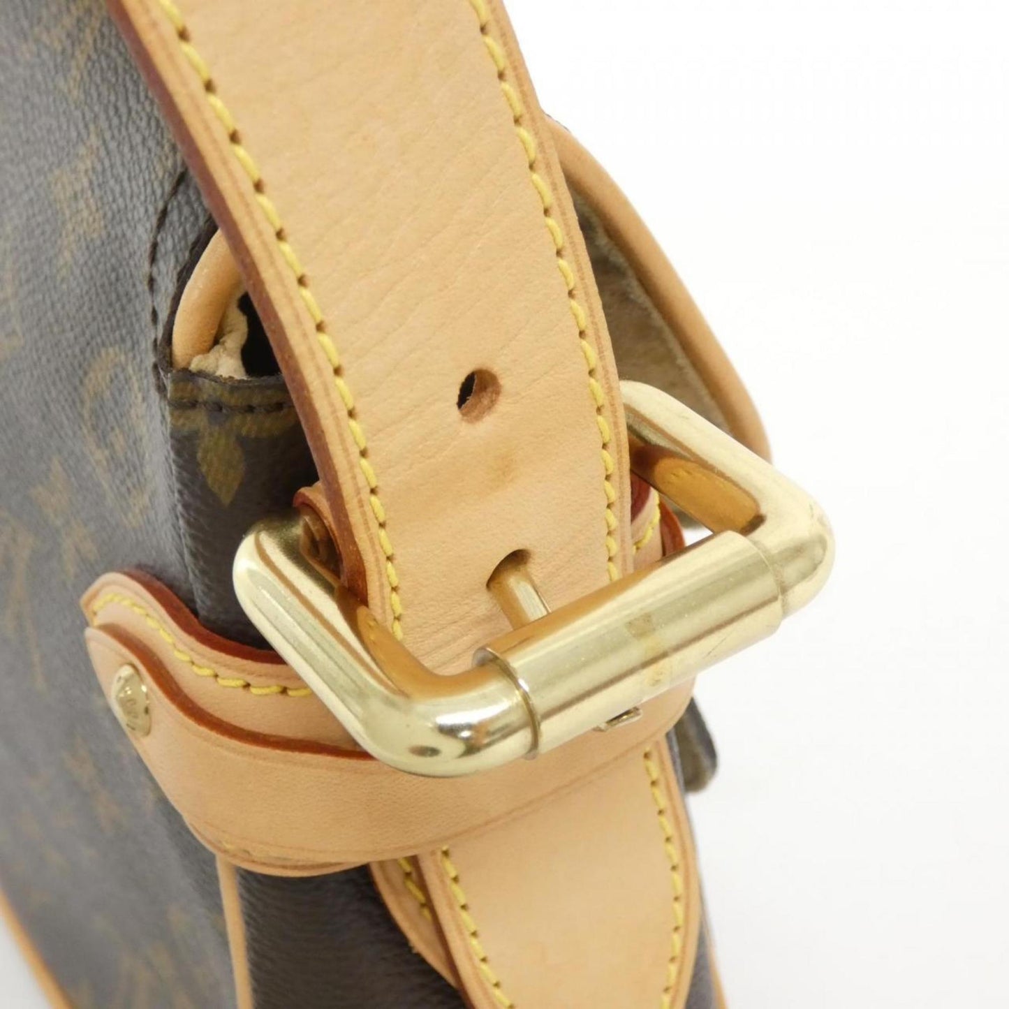 Louis Vuitton Coated Canvas Brown Shoulder Bags