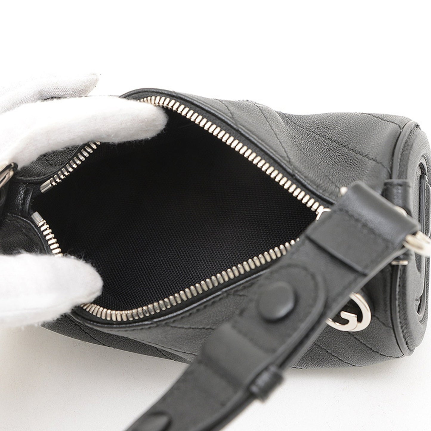 Gucci Others Black Shoulder Bags