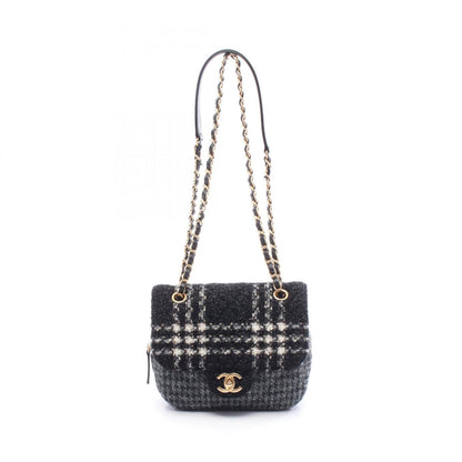 Chanel Wool Black Shoulder Bags