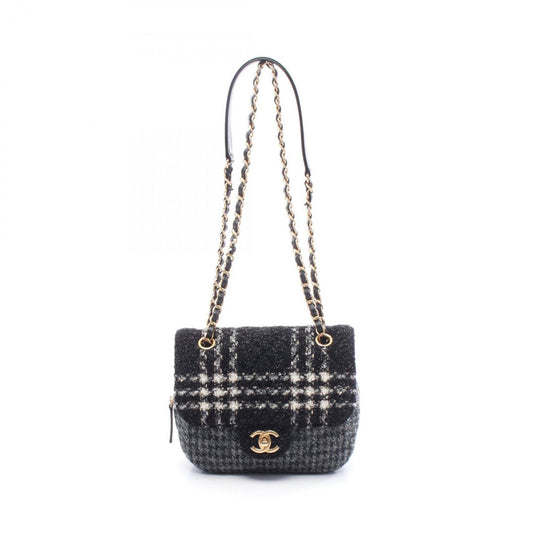Chanel Wool Black Shoulder Bags